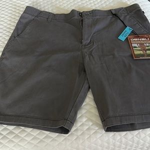 DENALI STRETCH SHORTS GRAY 40 NWT